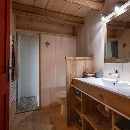 Meme Dans Les Orties Chalet La Plagne